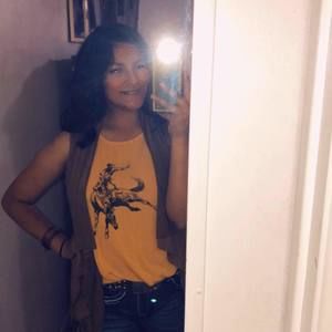 Meet your Posher, Marisol